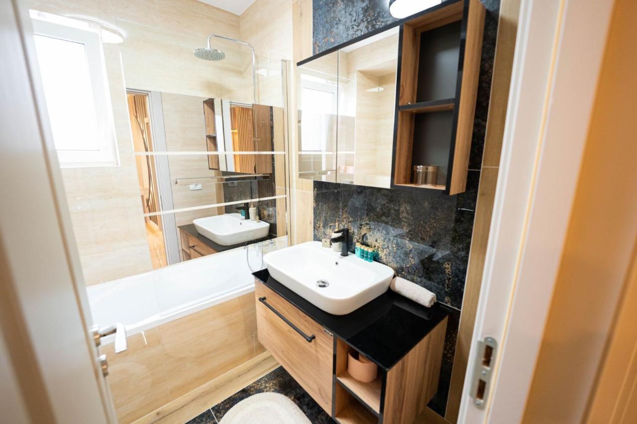 Filadelfia Apartment Suceava Exterior photo